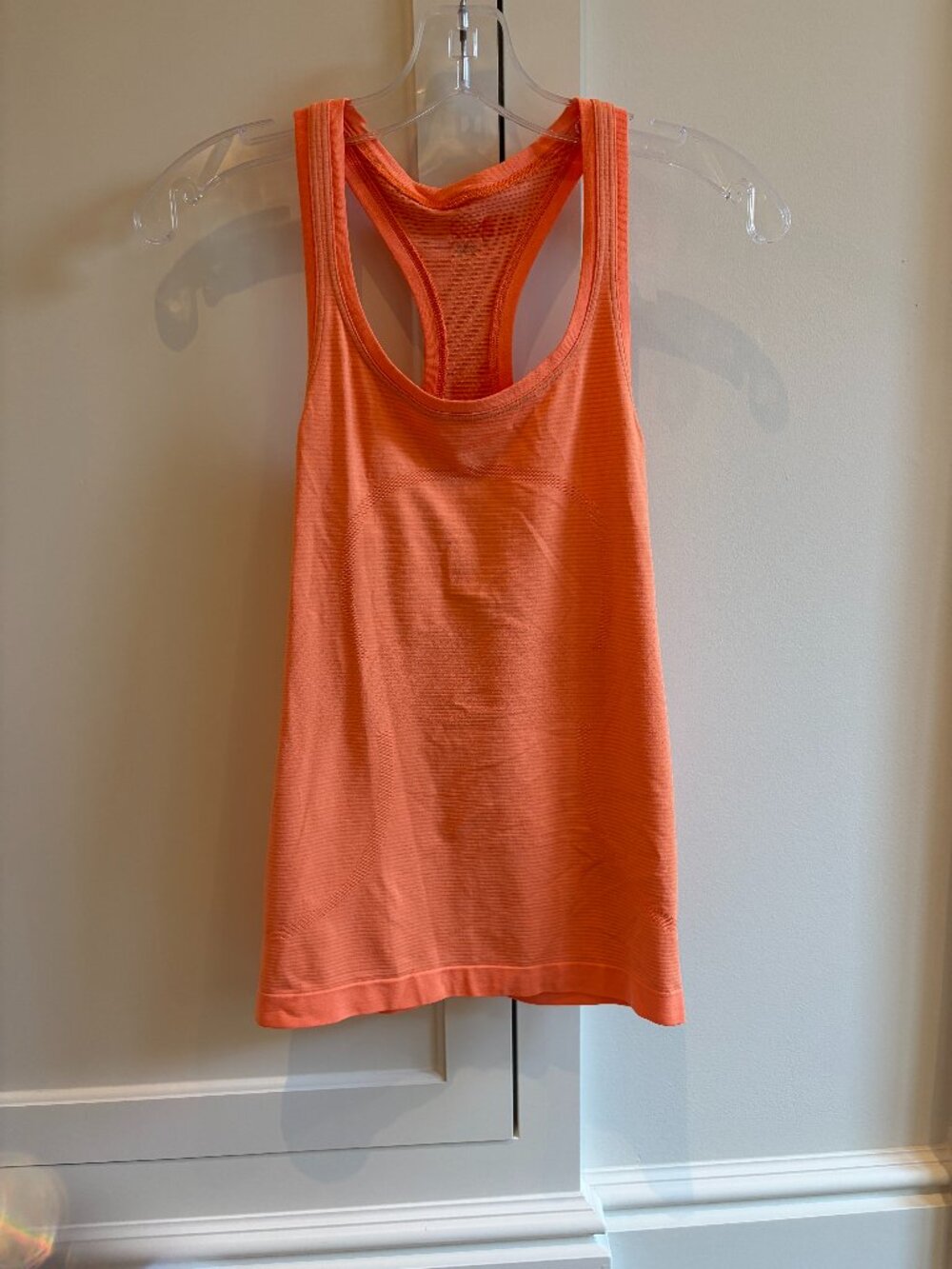lululemon Swiftly Tech Racerback Tank Top 2.0 Hip Length - Size 4 MELON
